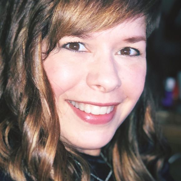 Meet the Posher Other - Meet your Posher, Lori